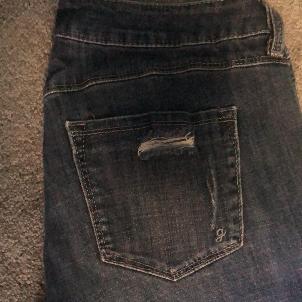 Jeans  - Picture 2 of 3